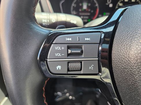 Used 2024 Honda Pilot TrailSport image 21