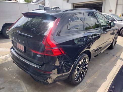 New 2026 Volvo XC60 B5 Ultra w/ Protection Package Premier image 5