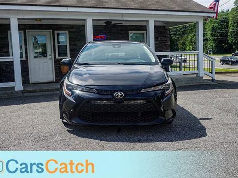 Used 2021 Toyota Corolla LE FWD image 11