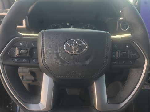 Used 2026 Toyota 4Runner Platinum AWD/4WD image 25