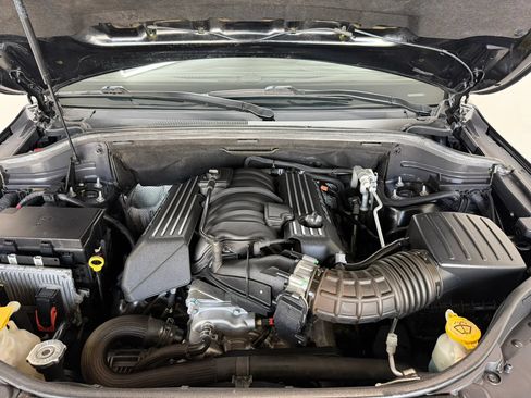 Used 2018 Jeep Grand Cherokee SRT AWD/4WD image 38