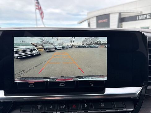 Used 2025 GMC Sierra 2500 SLT w/ LPO, GMC Protection Package image 22