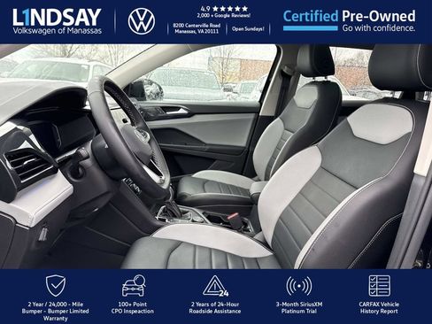 Used 2022 Volkswagen Taos SEL w/ Panoramic Sunroof Package image 10
