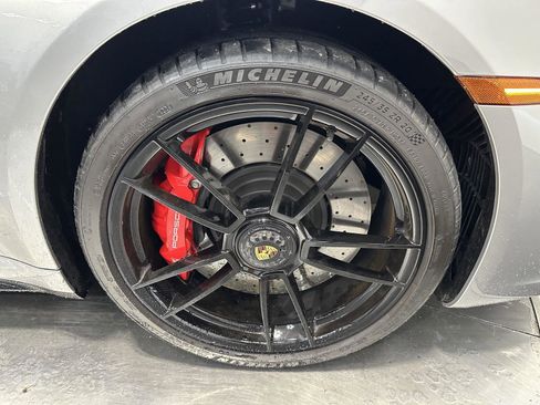 Certified 2024 Porsche 911 Carrera GTS image 14