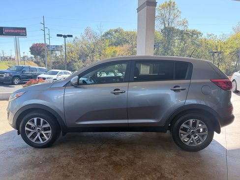 Used 2014 Kia Sportage LX image 4