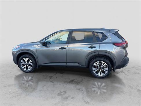 Used 2022 Nissan Rogue SV image 8