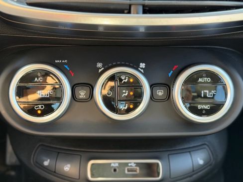 Used 2016 FIAT 500X Easy AWD/4WD image 12