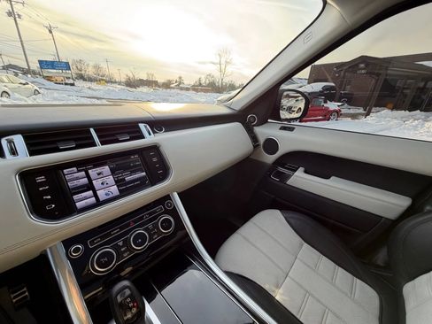 Used 2014 Land Rover Range Rover Sport Autobiography image 15