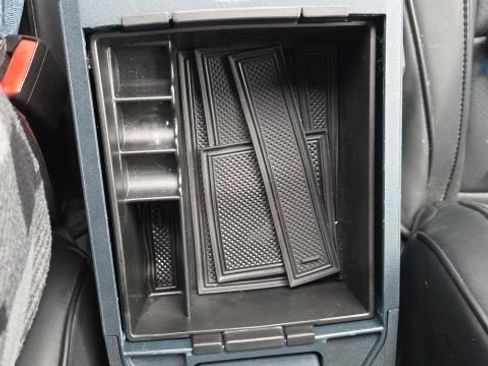 Certified 2022 Ford Maverick XLT image 34