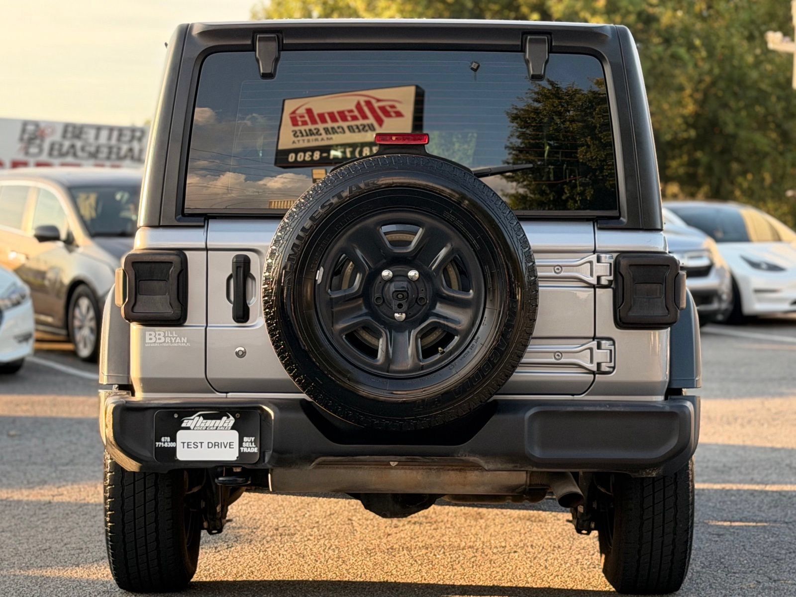 Used 2018 Jeep Wrangler Unlimited Sport AWD/4WD image 4