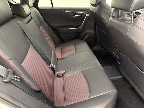 Used 2022 Toyota RAV4 XSE w/ Weather Package AWD/4WD image 31