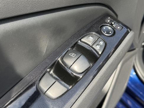 Used 2024 Nissan Altima 2.5 SR FWD image 14