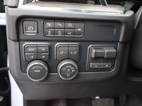 New 2026 Chevrolet Tahoe Premier AWD/4WD image 17