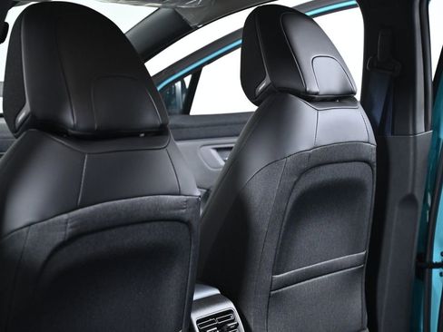 New 2026 Nissan Leaf Platinum+ w/ Cargo Package (Platinum+) image 33