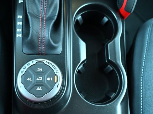 Used 2023 Ford Bronco Heritage Edition image 32