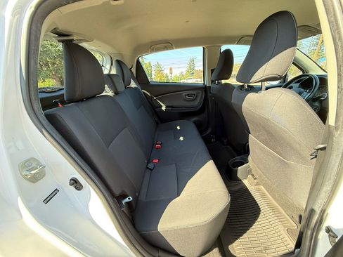 Used 2017 Toyota Yaris SE image 16