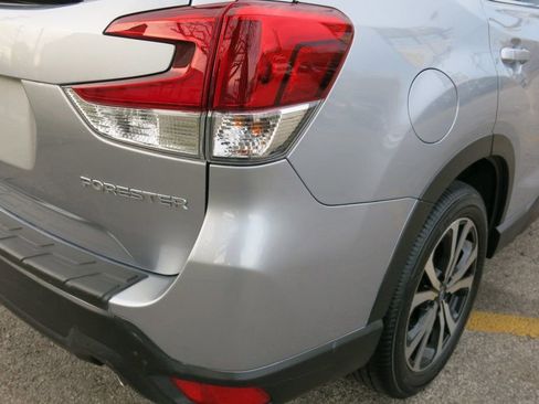 Used 2023 Subaru Forester Limited image 39