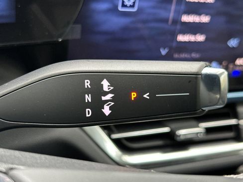 New 2026 Chevrolet Equinox EV LT w/ Convenience Package II image 25