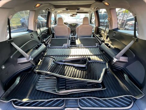 Used 2020 Honda Pilot Elite image 32