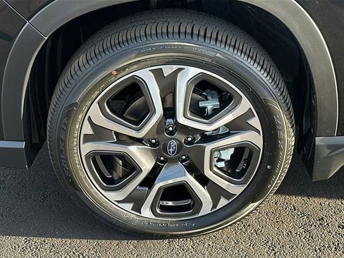 New 2026 Subaru Ascent Limited AWD/4WD image 9