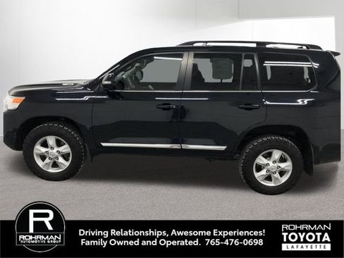 Used 2016 Toyota Land Cruiser AWD/4WD image 3