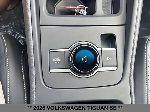 New 2026 Volkswagen Tiguan SE AWD/4WD image 33