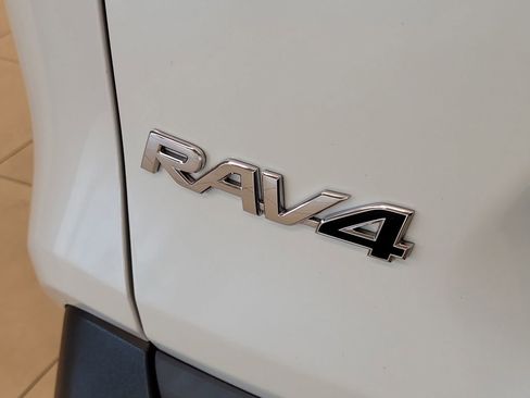 Certified 2023 Toyota RAV4 XLE Premium image 8