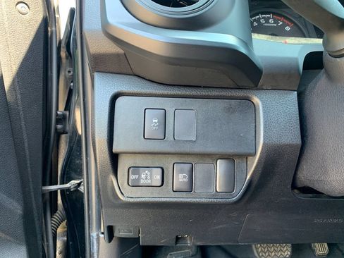 Used 2022 Toyota Tacoma SR AWD/4WD image 30