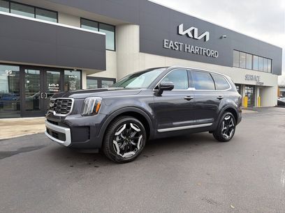 New 2025 Kia Telluride S