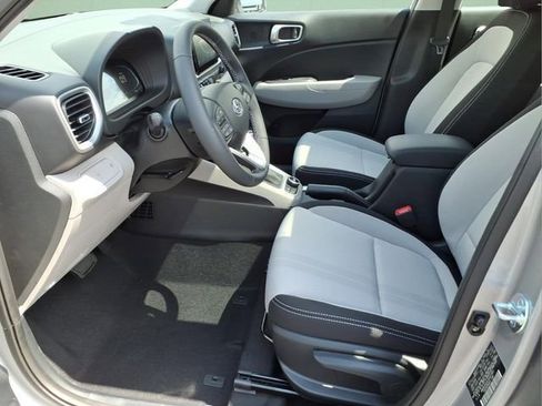 New 2026 Hyundai Venue SEL FWD image 14
