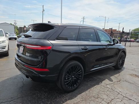 Used 2022 Lincoln Corsair Reserve w/ Equipment Group 201A AWD/4WD image 5