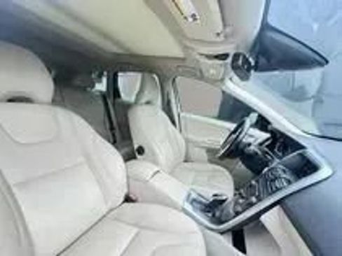 Used 2015 Volvo XC60 T5 Premier FWD image 13