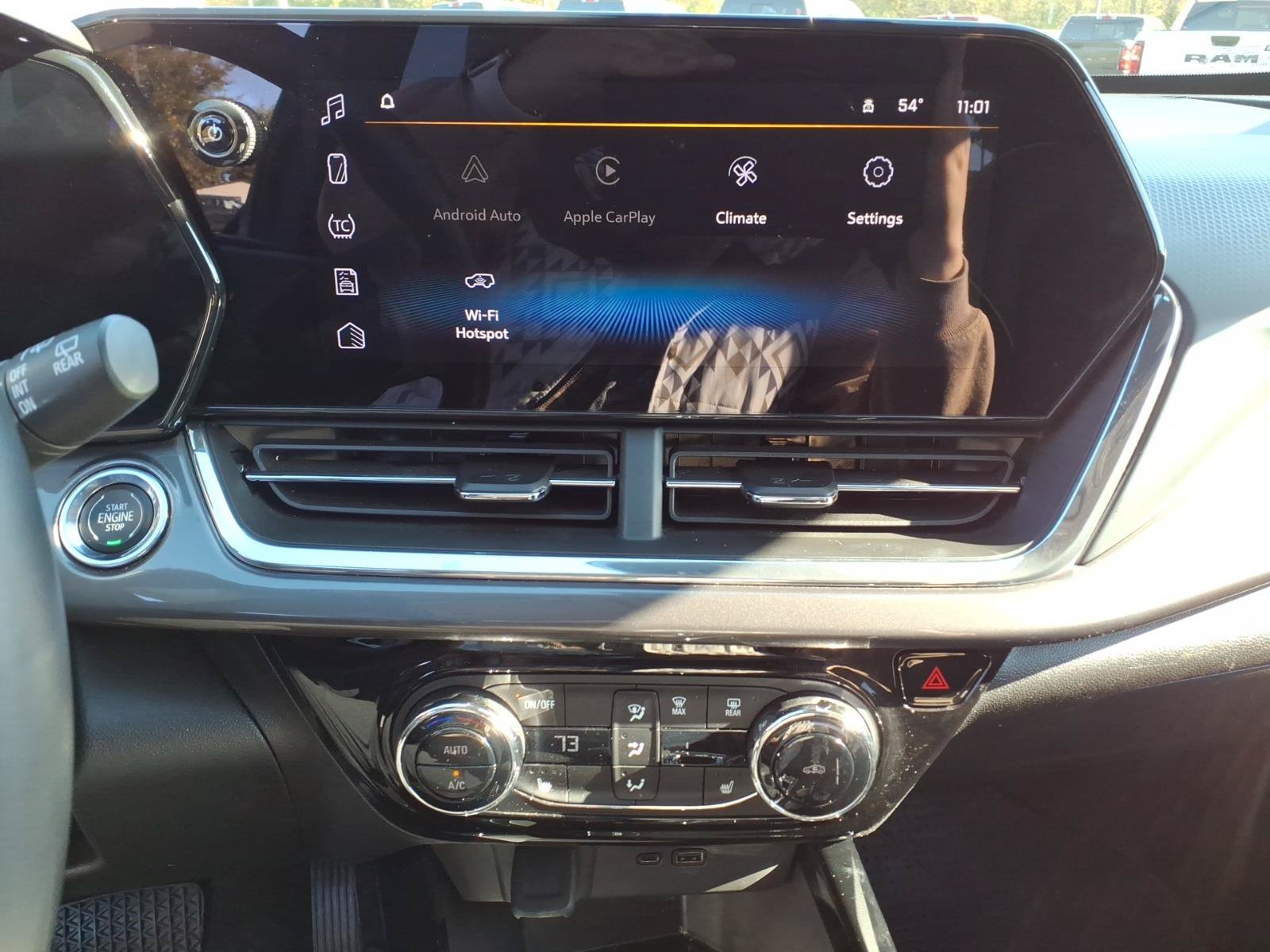 Used 2026 Chevrolet Trax ACTIV FWD image 23
