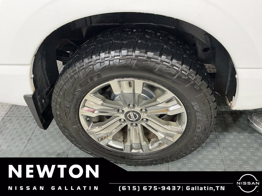 Used 2019 Nissan Titan SV w/ SV Convenience Package RWD image 42