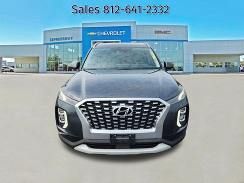 Used 2020 Hyundai Palisade SEL FWD image 2