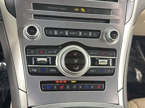 Used 2019 Lincoln MKZ Reserve image 25