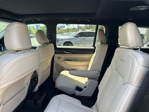 New 2026 Jeep Grand Cherokee L Limited RWD image 35
