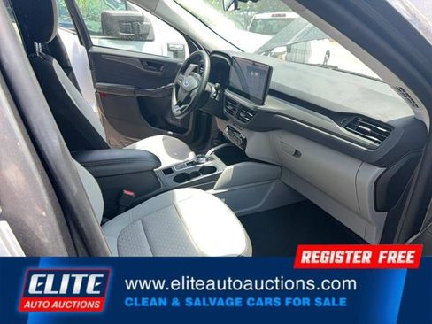 Used 2024 Ford Escape Active w/ Tech Pack #1 FWD image 9