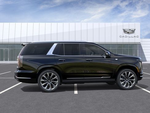 New 2026 Cadillac Escalade Luxury w/ Touring Package AWD/4WD image 5