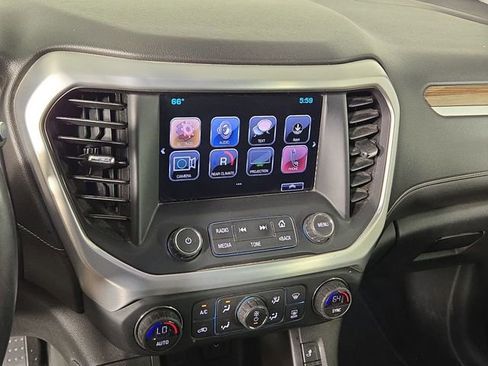 Used 2017 GMC Acadia SLE AWD/4WD image 19
