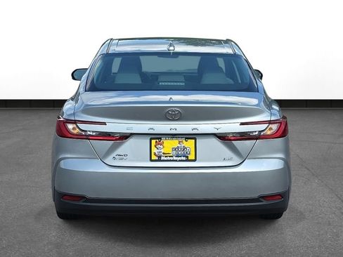 Used 2025 Toyota Camry LE w/ Convenience Package AWD/4WD image 7
