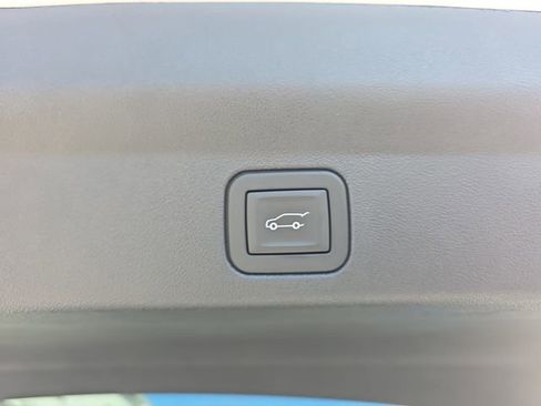 New 2025 Cadillac Escalade IQ Sport 2 image 15