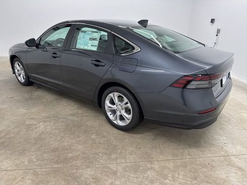 New 2025 Honda Accord LX image 7
