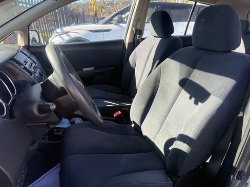 Used 2009 Nissan Versa 1.8 S w/ PWR Pkg image 5