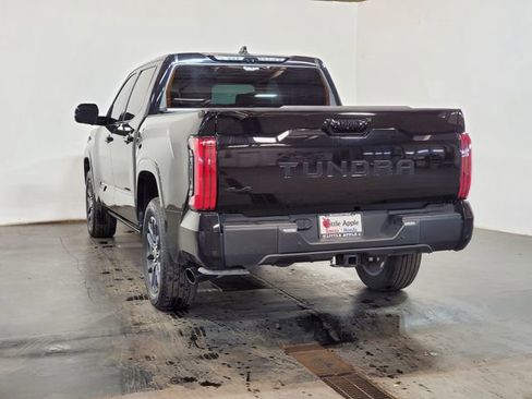 Used 2023 Toyota Tundra Platinum image 29