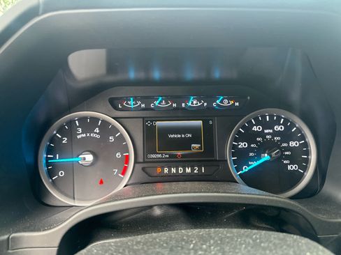 Used 2019 Ford F250 XLT w/ XLT Value Package AWD/4WD image 8