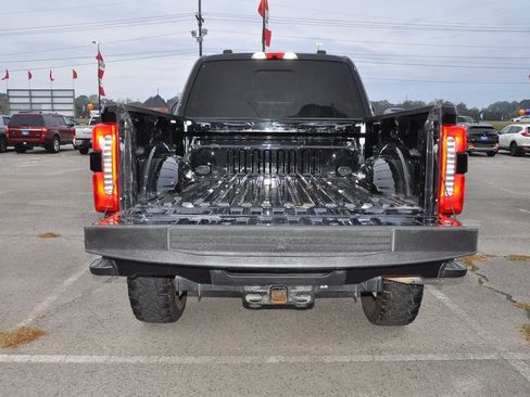 Used 2023 Ford F250 Lariat w/ Sport Appearance Package image 22