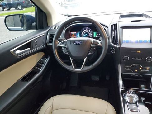Used 2020 Ford Edge SEL w/ Convenience Package image 12