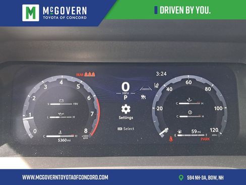Used 2025 Toyota Tacoma TRD Sport AWD/4WD image 38
