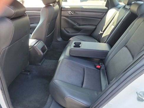 Used 2022 Honda Accord Sport image 13